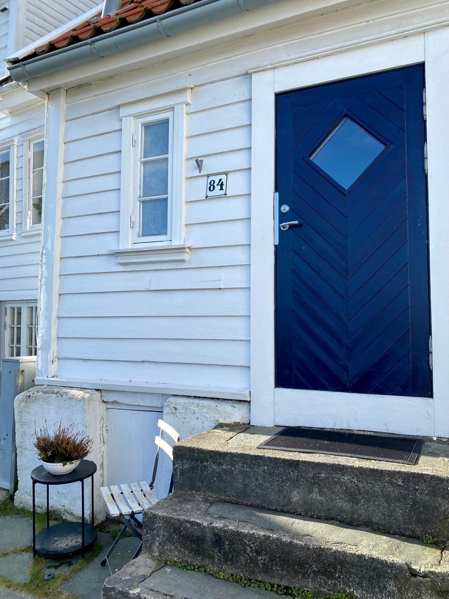 Unique 200-year Old Tiny House In Old Town