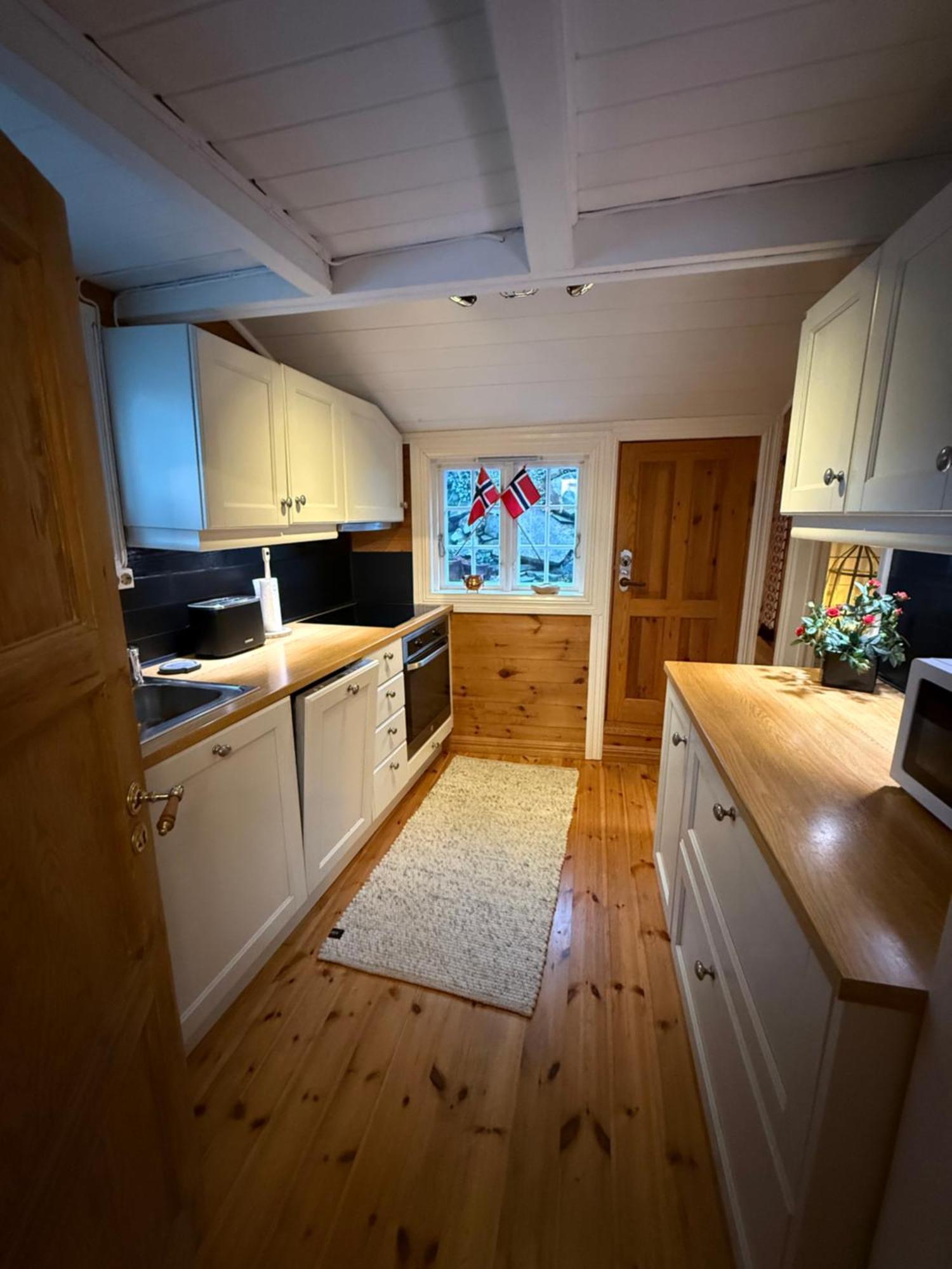 Holiday home Unique 200-year Old Tiny House In Old Town