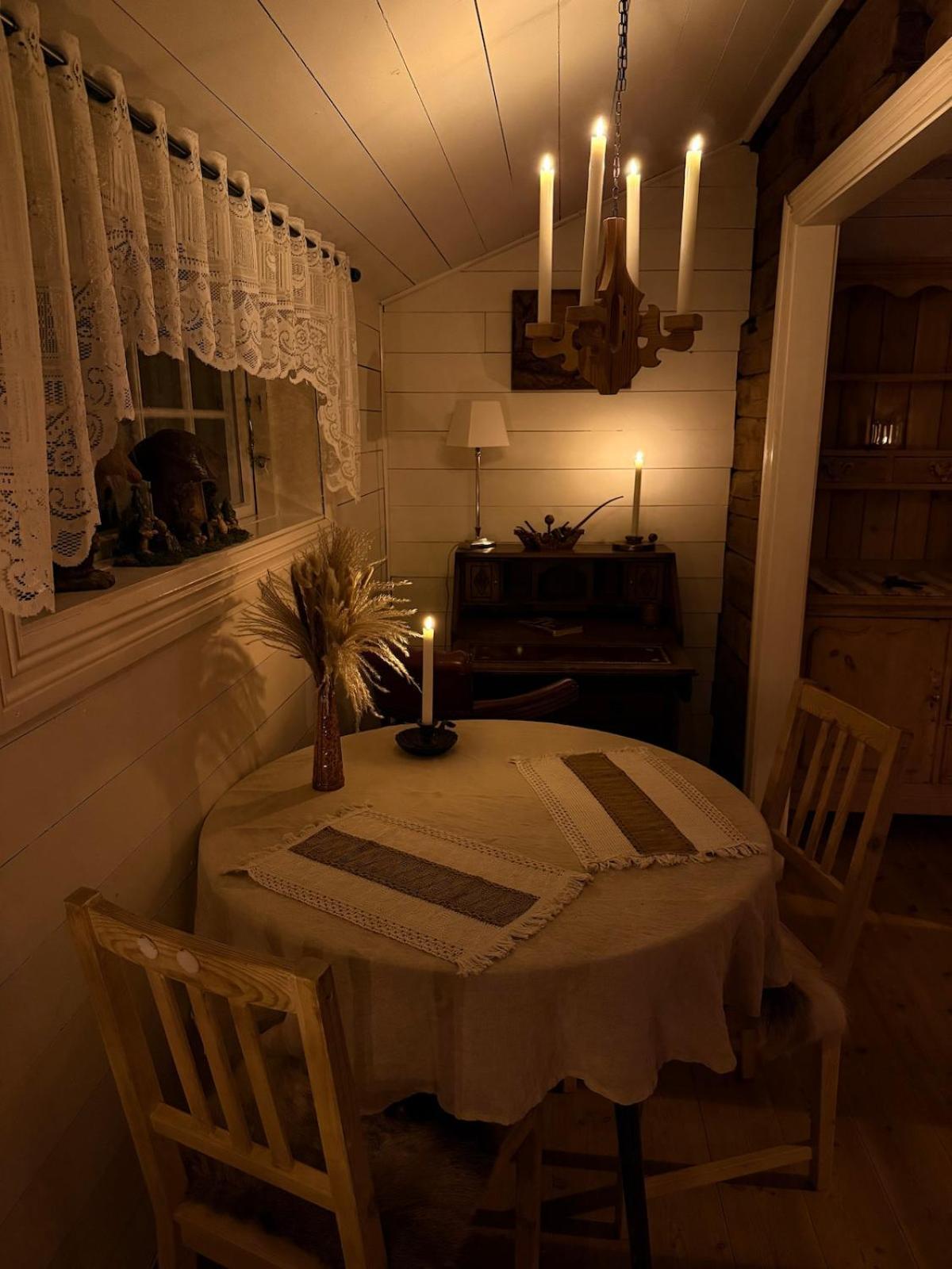 Unique 200-year Old Tiny House In Old Town Holiday home